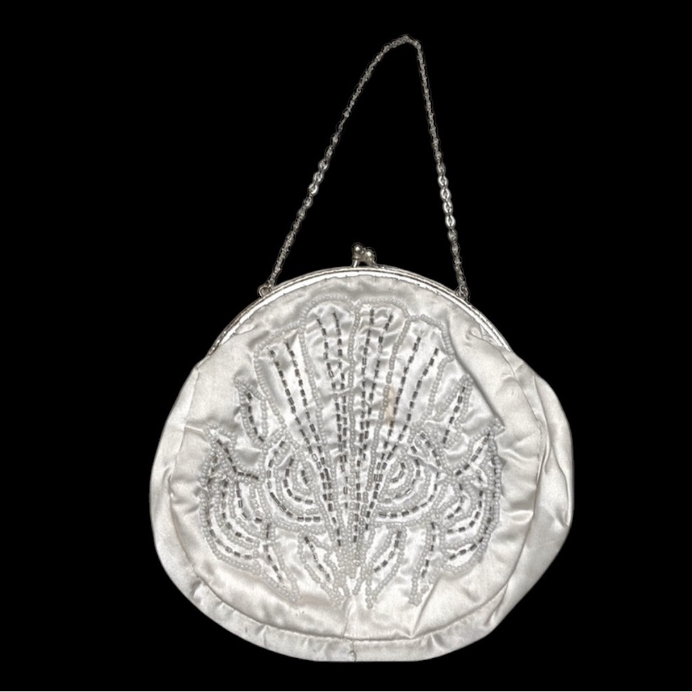 Vintage White Beaded Clutch - Picture 1 of 6